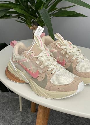 Кроссовки nike v2k runtekk beige pink