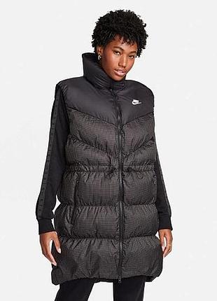 Жилетка женская nike therma-fit loose long puffer vest (fb8794-010) fb8794-010