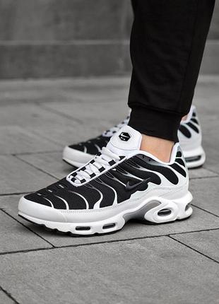 Кроссовки nike air max plus tn белые мужские 45