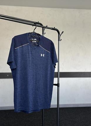 Футболка under armour
