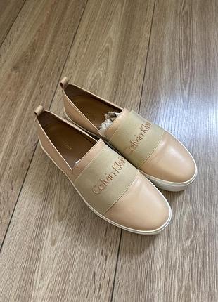 Сліпого calvin klein, 40