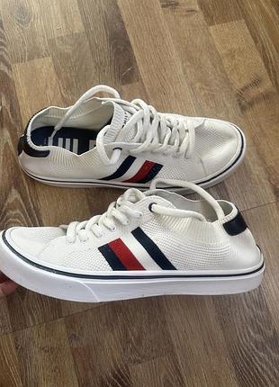 Кросівки tommy hilfiger p44/45(29cm)