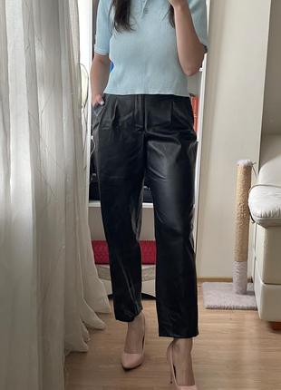 Шкіряні штани zara