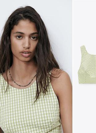 Зелений топ у клітинку віші від бренду zara