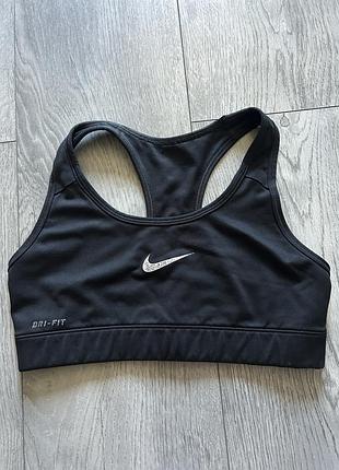 Спортивний топ nike