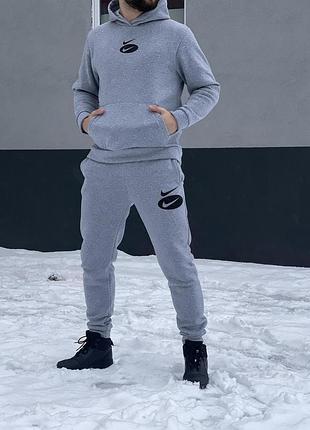 Чоловічий спортивний костюм nike сірий
