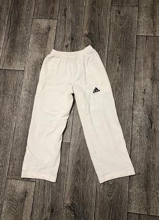 Спортивные штаны adidas 3ts на заклепках прямого кроя на 7-8 лет 122-128 см брюки спортивки