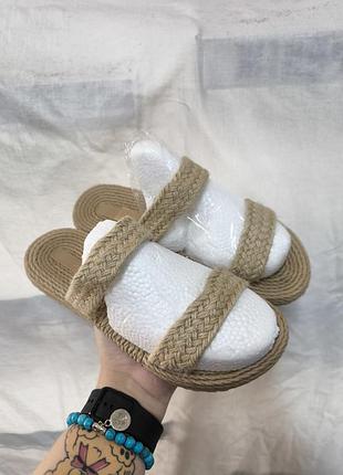 Шлепанцы шлепки женские