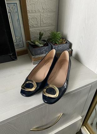 Лаковані туфлі jones bootmaker, шкіра, 40 розмір