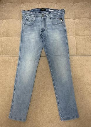 Джинси чоловічі  replay standard slim fit anbass блакитного кольору  розмір l