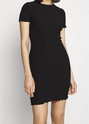Чорна міні сукня жатка h&m