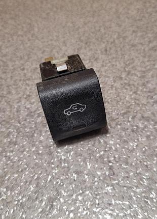 Кнопка рекиркуляйії opel vectra b (90457320)