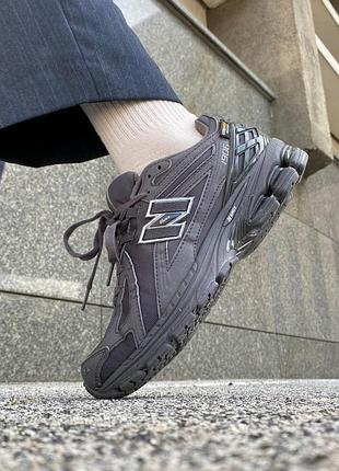 Женские кроссовки стильные нью баланс new balance 1906r cordura «magnet» 41
