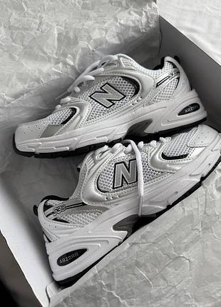 Жіночі кросівки стильні нью баланс new balance 530 white silver black 38