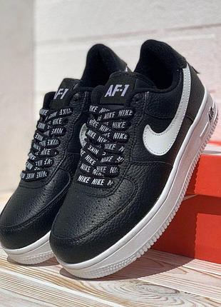 Nike air af‐1 black white унисекс черные с белым кроссовками для мальчика размер 39/25см 36