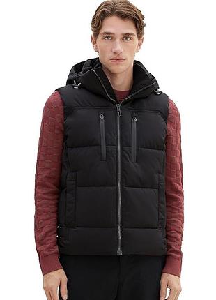 Жилетка 1037355-29999 tom tailor m черный 1037355-29999 xxl
