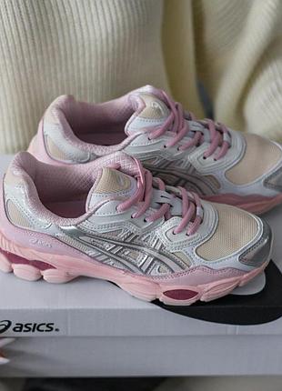 Жіночі стильні кросівки asics gel nyc рожеві повсякденні шкіряні асикс гель нук на літо весну красиві популярні комфортні легкі