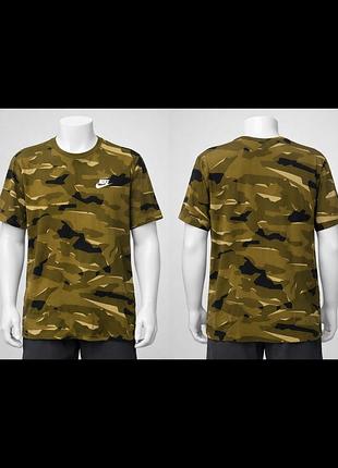 Камуфляжна футболка nike sportswear club camo tee — оригінал! 340грн