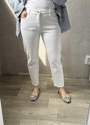 Джинси білі uniqlo