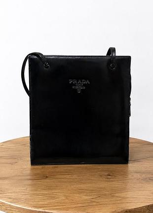 Сумка винтажная лаковая tote от prada.. оригинал. есть износ, но это винтаж конец 90-х начало 00-х