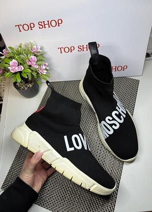 Оригинальные кроссовки love moshino