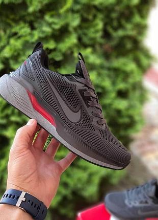 Чоловічі літні кросівки nike zoom темно сірі з червоним кросівки найк зум вінфло наскрізна сітка