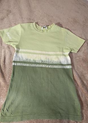 Футболка, xs/s, длина 58, грудь 70, плечи 33см