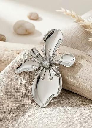 Легкая брошь 🏵️ серебряный цветок 🏵️ нержавеющая сталь минимализм асимметричная небольшая пин значок зеркальное покрытие стальная
