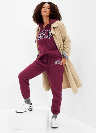 Штани спортивні logo jogger sweatpants 463492-03 gap l бордовий 463492-03