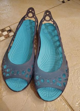 Балетки crocs