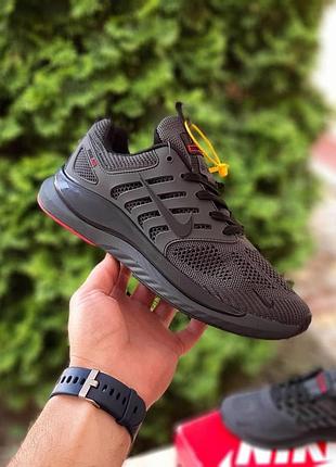 Чоловічі літні кросівки nike zoom winflo темно сірі з червоним кросівки найк зум вінфло наскрізна сітка 44(28см)