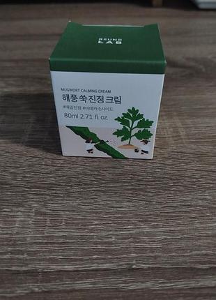 Крем round lab mugwort calming cream 80 мл — новий