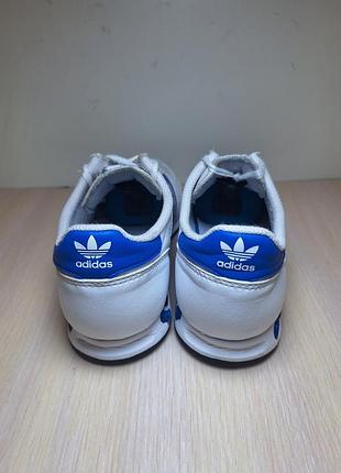 Кроссовки adidas 5