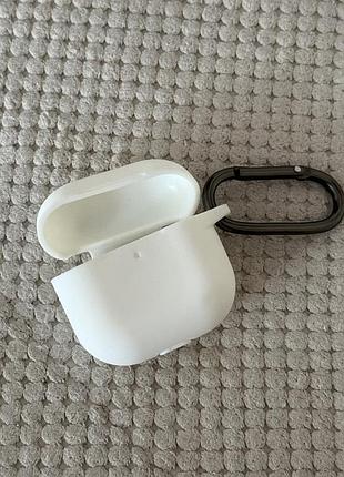 Силіконовий чохол для airpods pro / pro 2 з карабіном