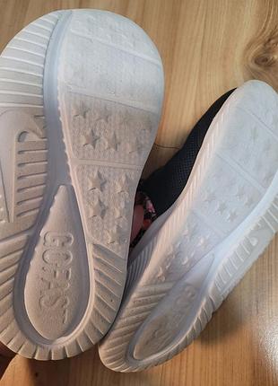 Кроссовки nike 4