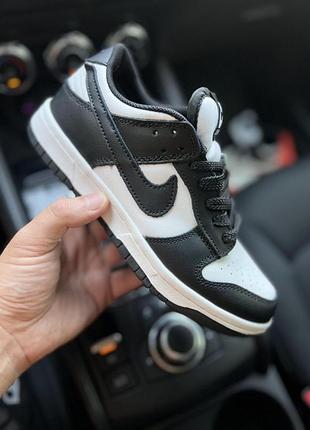 Кросівки nike sb dunk low чорні з білим 40