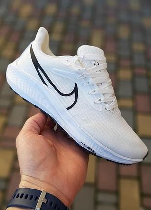 Жіночі літні легкі кросівки nike air zoom pegasus білі з чорним весіння кросівки найк зум 37(23см)