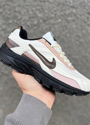 Кроссовки nike initiator найк инициатор белые черные коричневые для занятий спортом легкие и стильные