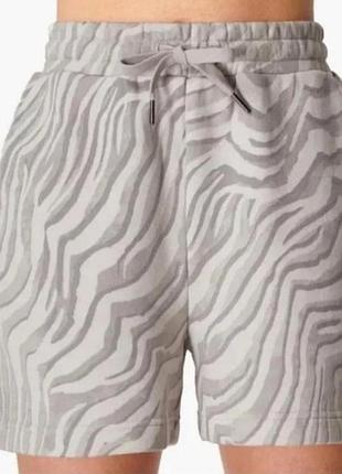 Шорты sweaty betty essential с высокой талией и зебровым принтом, размер м