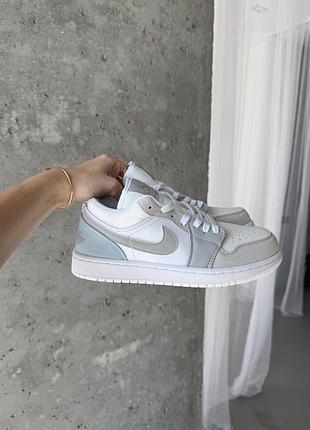 Кросівки nike air jordan 1 low paris 40