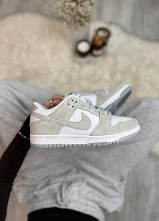 Кроссовки nike dunk grey найк данк грей серые с белым для женщин кеды легкие и удобные