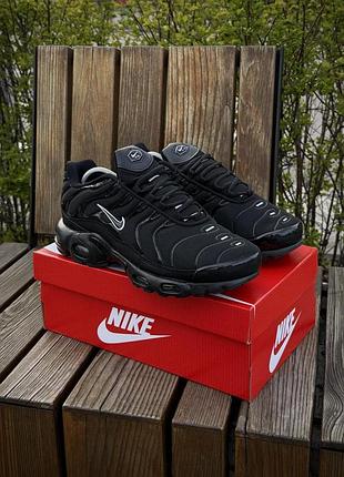 Кроссовки nike air tn plus найк эир плюс тн черные с вставками air max для мужчин весна лето