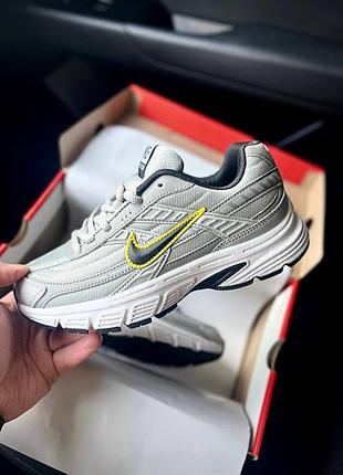 Кросівки жіночі nike initiator gray 39