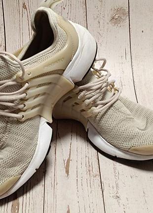 Кросівки nike