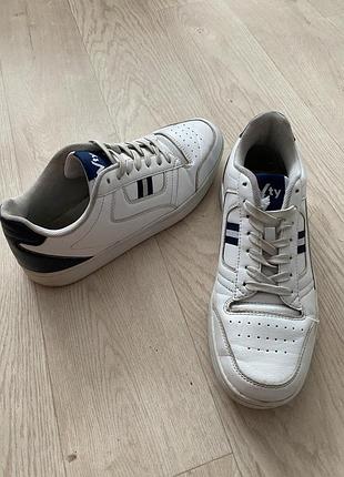 Кросівки 👟👟 28см ✔️ 4