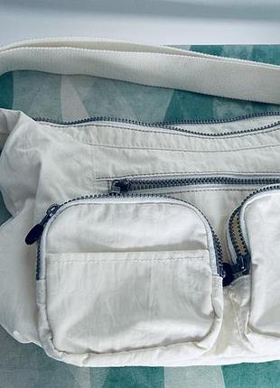 Kipling jarita 6