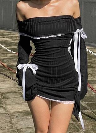 Сукня міні з відкритими плечима та стрічками🖤
