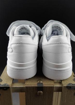 Adidas forum low белые