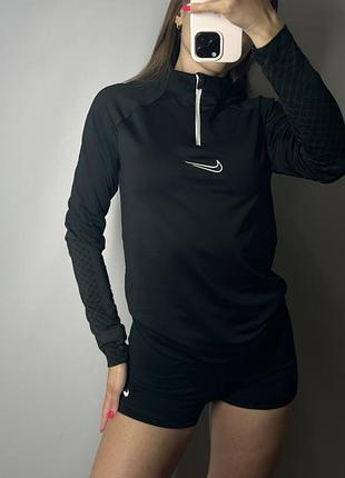 Лонгслів nike 2