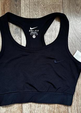 Оригінальний спортивний топ nike swoosh medium-support (розмір s)